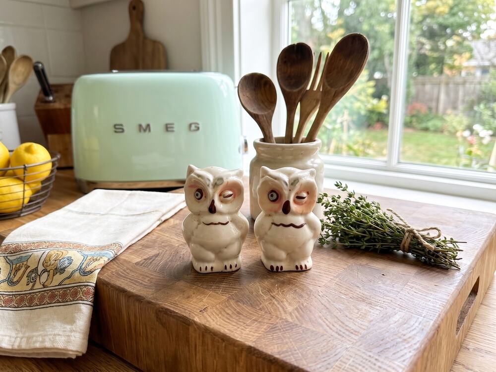 Vintage Shawnee Pottery Winking Owl Salt and Pepper Shakers Cream Off White 3.5"